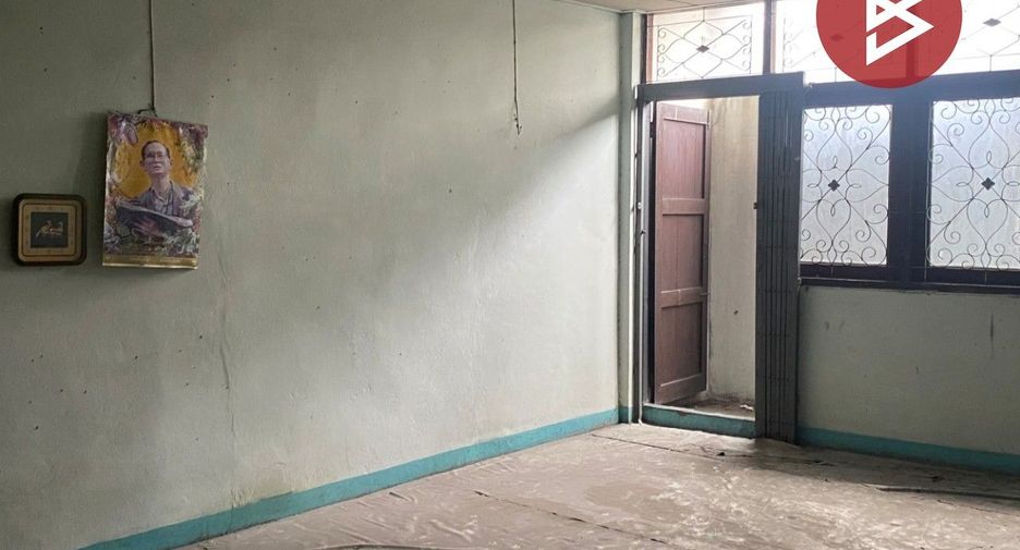 For sale 2 bedrooms retail Space in Bang Khae, Bangkok