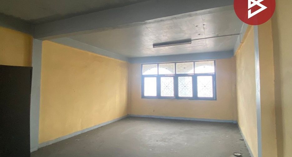 For sale 2 bedrooms retail Space in Bang Khae, Bangkok