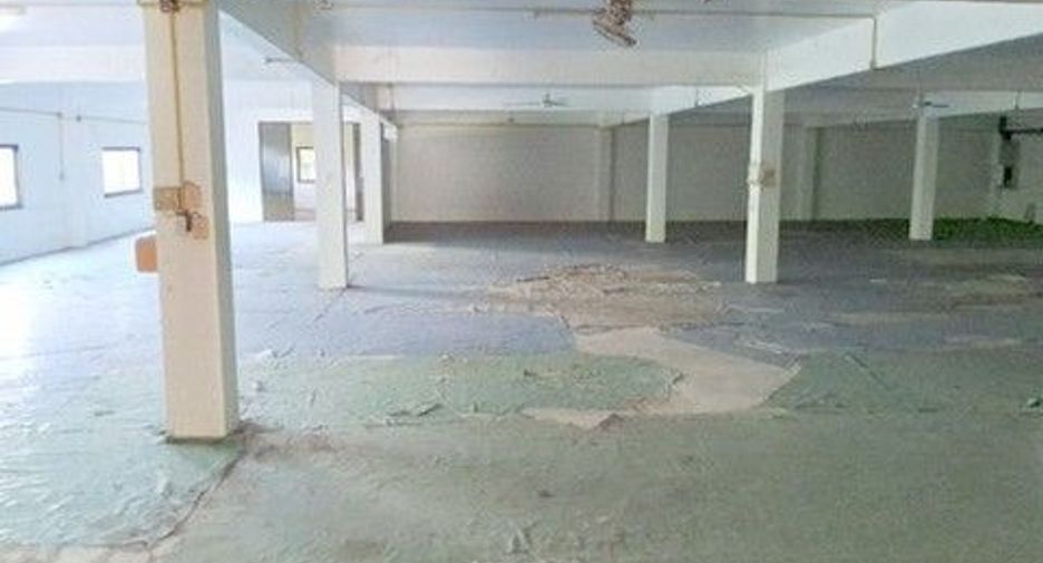 Büro zum Kauf mit 1 Zimmer in Bang Phli, Samut Prakan