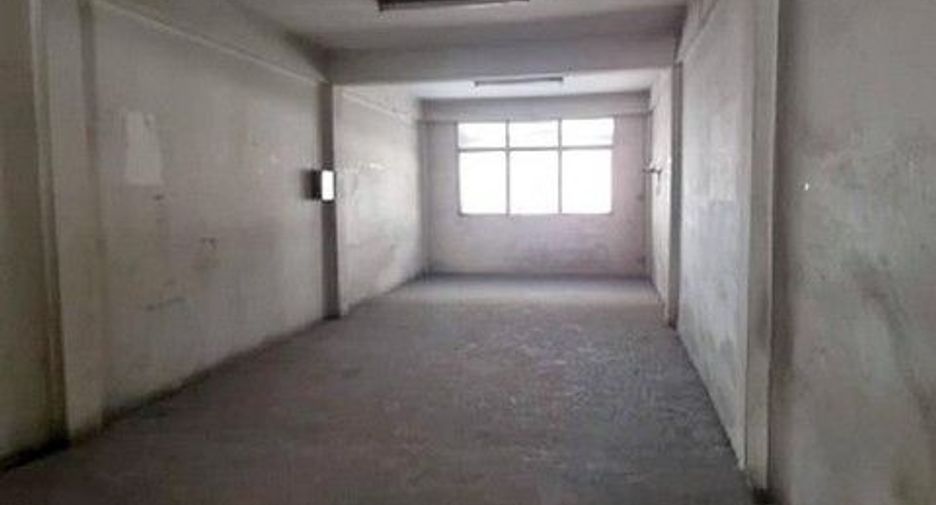 Gewerbefläche zum Kauf mit 1 Zimmer in Bang Phli, Samut Prakan