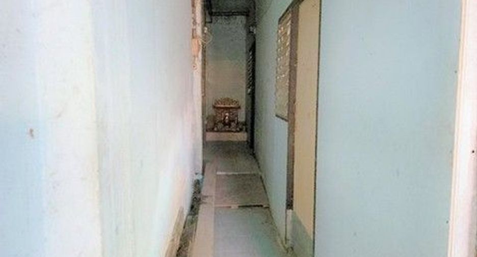 Gewerbefläche zum Kauf mit 1 Zimmer in Bang Phli, Samut Prakan
