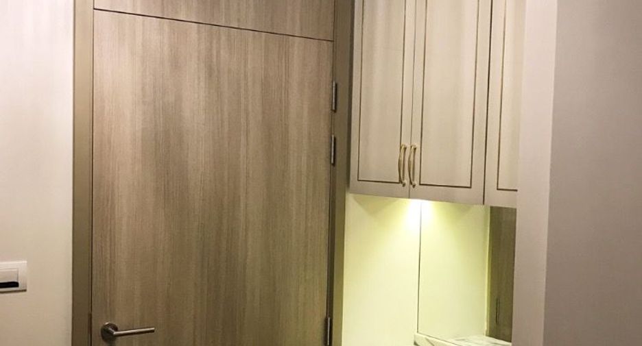 Wohnung zur Miete mit 1 Zimmer in Pathum Wan, Bangkok