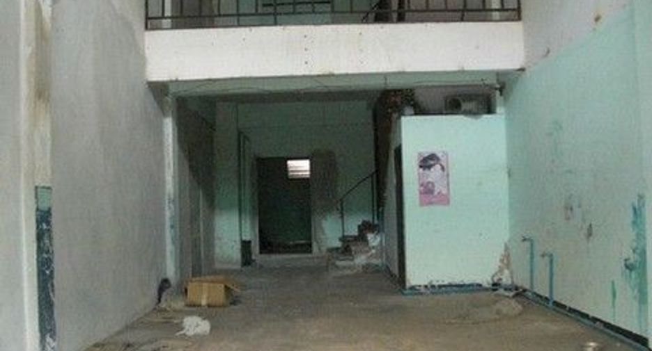 Gewerbefläche zum Kauf mit 1 Zimmer in Bang Phli, Samut Prakan