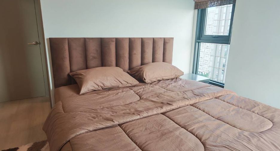 For rent 2 ベッドルーム condo in Phra Khanong, Bangkok