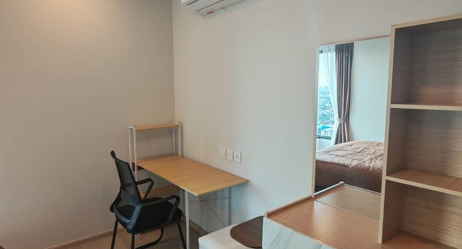 For rent 2 ベッドルーム condo in Phra Khanong, Bangkok