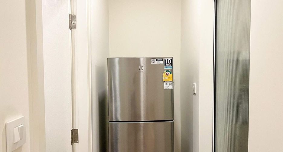 For rent 1 bed condo in Phra Khanong, Bangkok