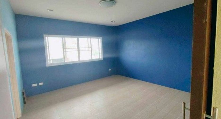 For sale 4 bedrooms house in Mueang Chiang Rai, Chiang Rai