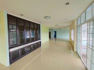 For sale 4 bedrooms house in Mueang Chiang Rai, Chiang Rai