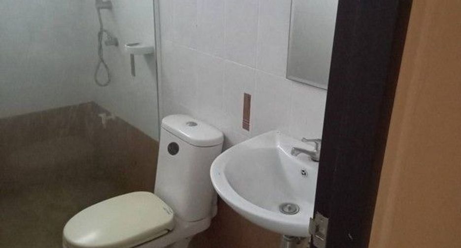 For sale 2 bedrooms house in Mueang Chiang Rai, Chiang Rai