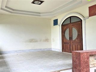 For sale 4 bedrooms house in Mueang Chiang Rai, Chiang Rai