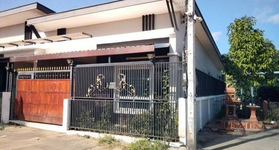 Casa adosada en venta de 3 habitaciones en Mueang Chiang Rai, Chiang Rai