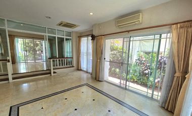 Casa en venta de 3 habitaciones en Prawet, Bangkok