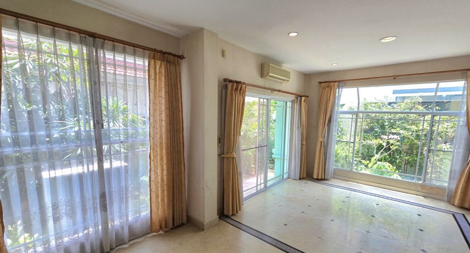Casa en venta de 3 habitaciones en Prawet, Bangkok