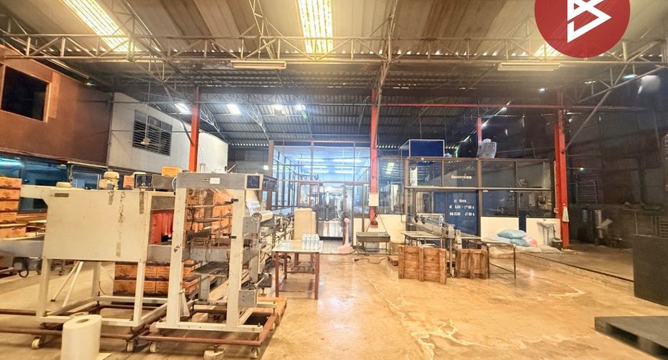 For sale warehouse in Damnoen Saduak, Ratchaburi