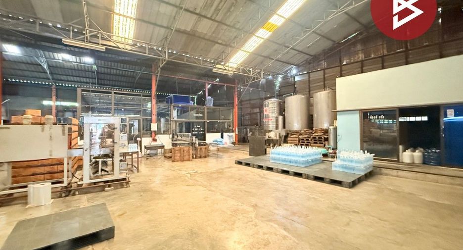 For sale warehouse in Damnoen Saduak, Ratchaburi