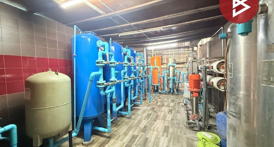 For sale warehouse in Damnoen Saduak, Ratchaburi