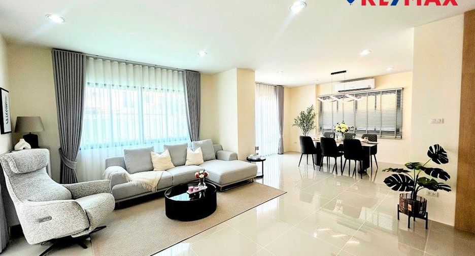 For sale 3 bedrooms house in Bang Lamung, Chonburi