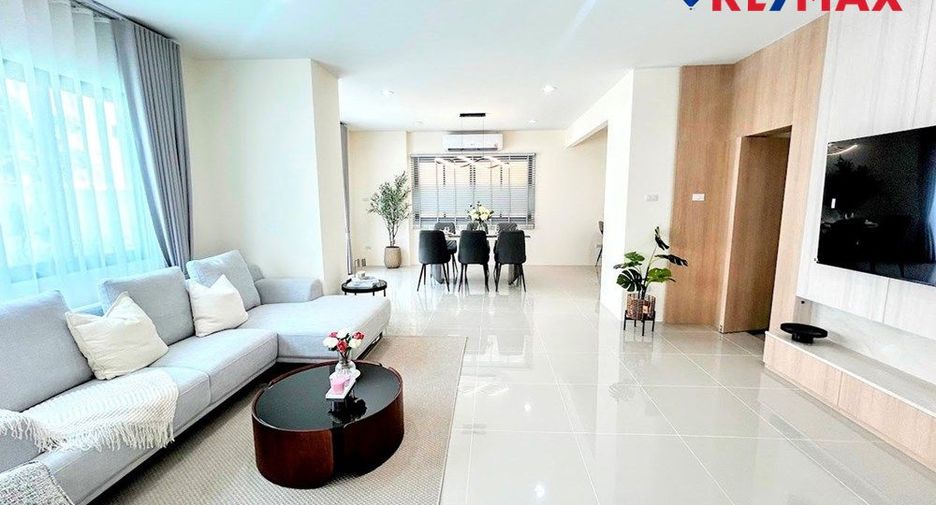For sale 3 bedrooms house in Bang Lamung, Chonburi