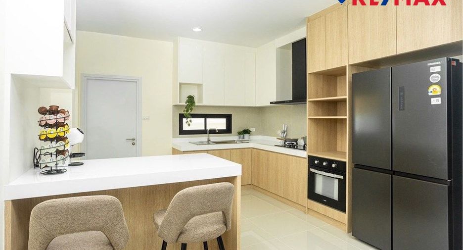 For sale 3 bedrooms house in Bang Lamung, Chonburi