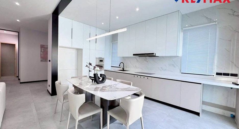 Casa en venta de 5 habitaciones en Jomtien, Pattaya