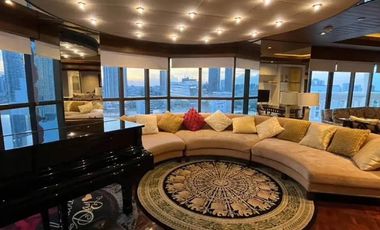 For rent 2 bedrooms condo in Bang Rak, Bangkok