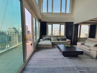 For sale 4 bedrooms condo in Khlong Toei, Bangkok