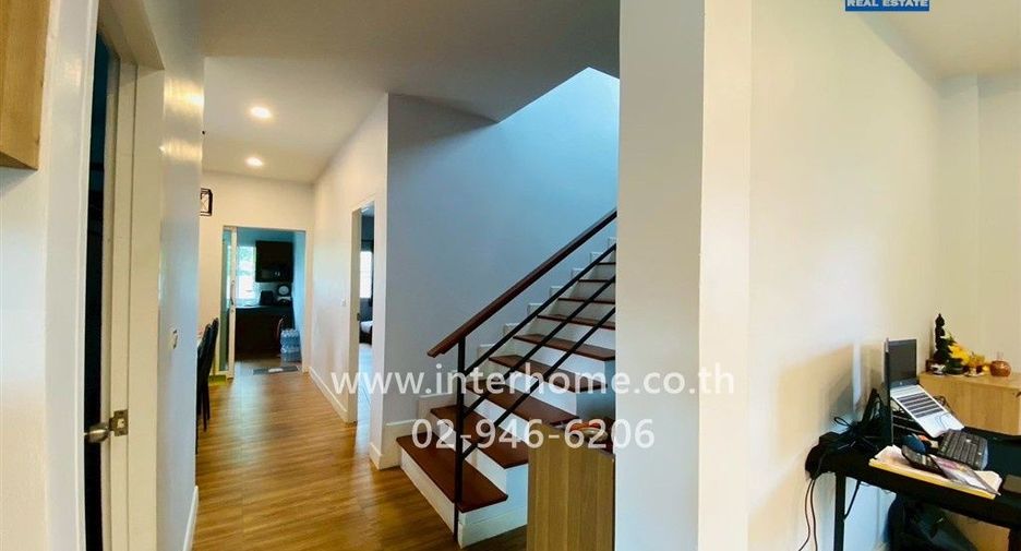 Haus zum Kauf mit 3 Zimmer in Thawi Watthana, Bangkok