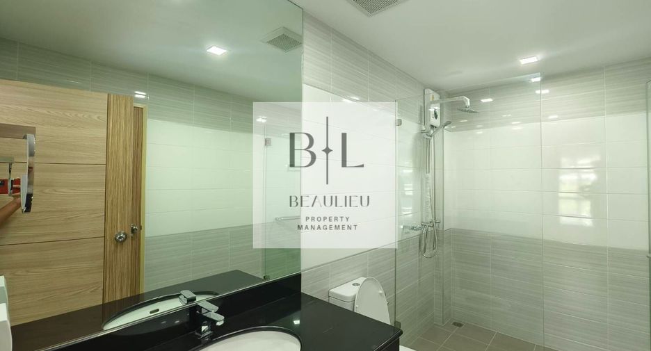 For sale 2 bedrooms condo in Sattahip, Chonburi