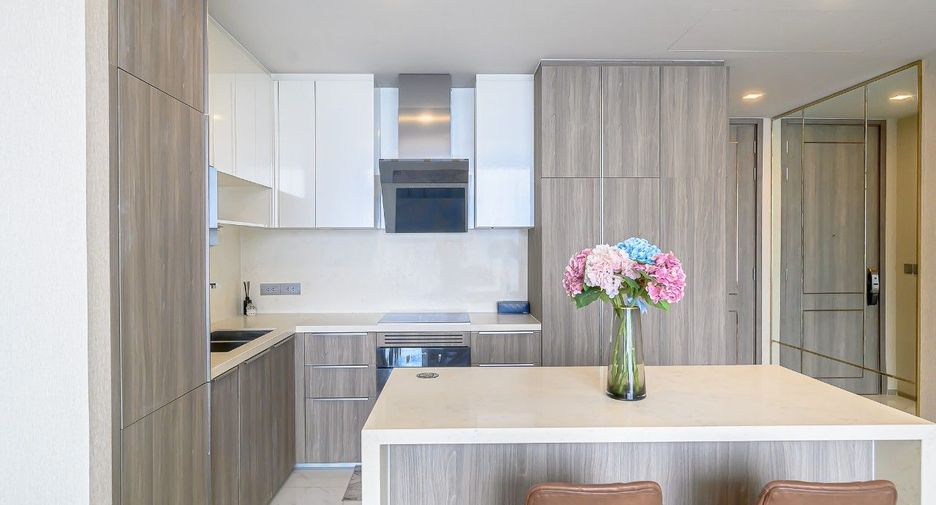 Condo en alquiler de 2 habitaciones en Khlong Toei, Bangkok