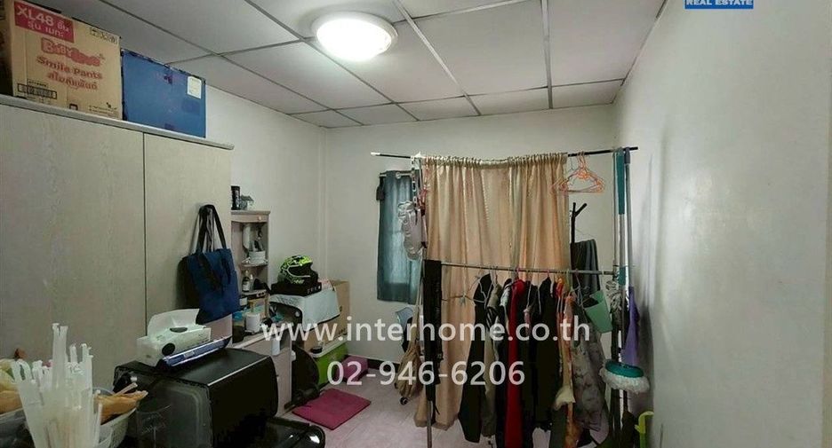 For sale 2 bedrooms townhouse in Bueng Kum, Bangkok