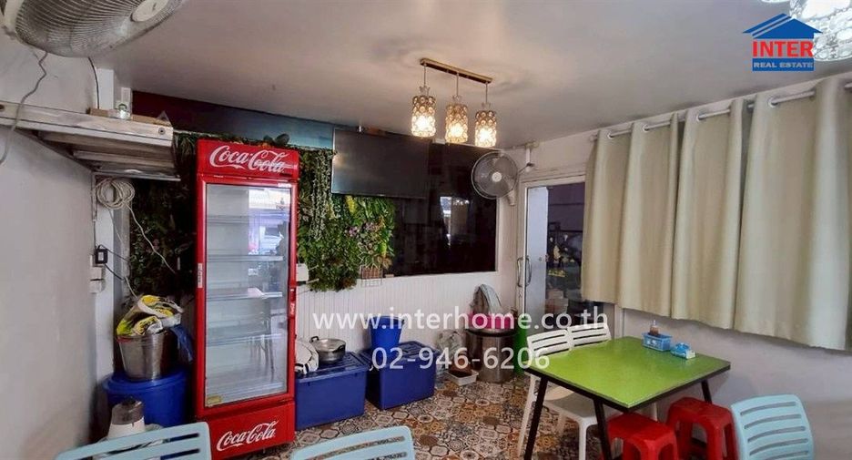 Local comercial en venta de 5 habitaciones en Wang Thonglang, Bangkok