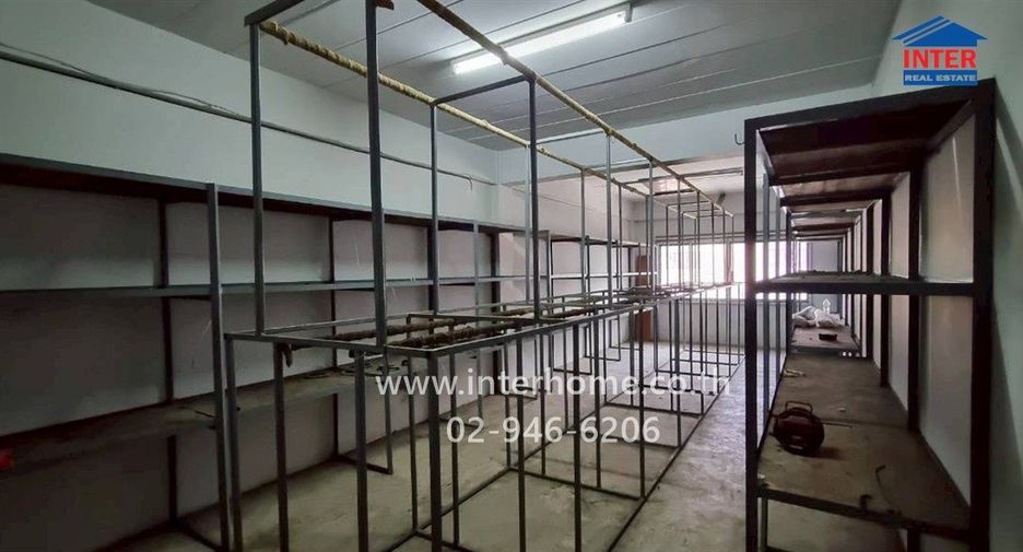 Local comercial en venta de 5 habitaciones en Wang Thonglang, Bangkok