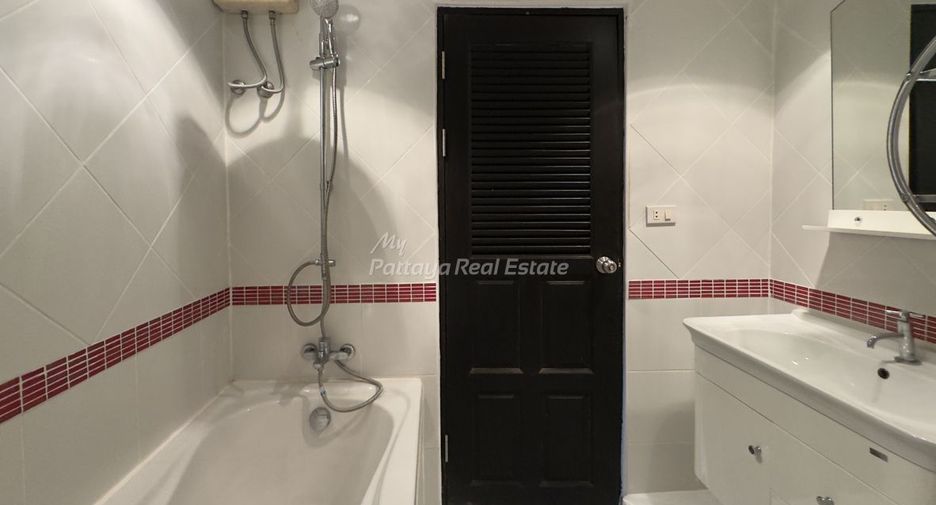 For sale 1 bed condo in Bang Lamung, Chonburi