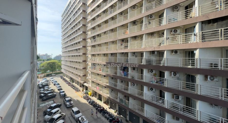 For sale studio condo in Bang Lamung, Chonburi