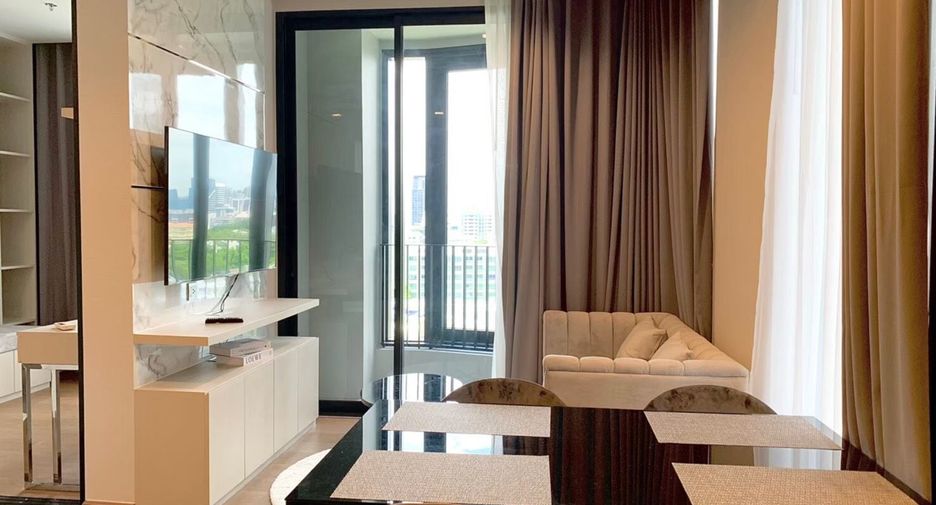 For rent 2 bedrooms condo in Khlong Toei, Bangkok