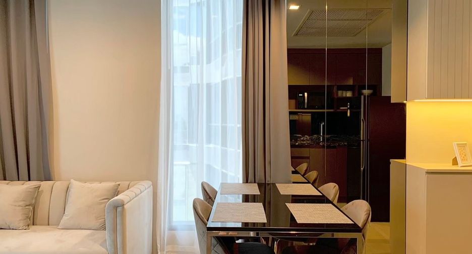 For rent 2 bedrooms condo in Khlong Toei, Bangkok