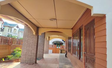 Haus zum Kauf mit 6 Zimmer in Bang Phli, Samut Prakan