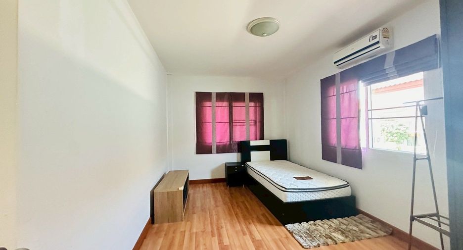 For rent 3 bedrooms house in San Sai, Chiang Mai