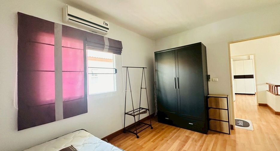 For rent 3 bedrooms house in San Sai, Chiang Mai