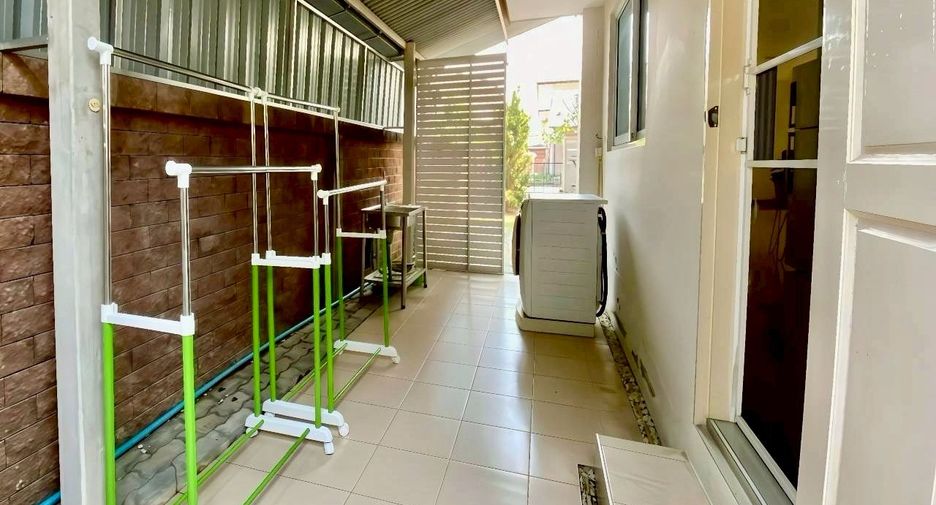 For rent 3 bedrooms house in San Sai, Chiang Mai