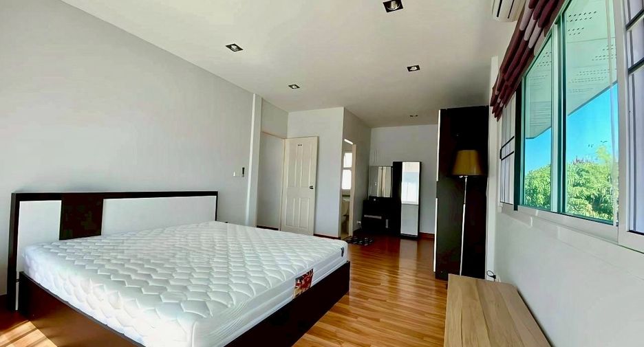 For rent 3 bedrooms house in San Sai, Chiang Mai