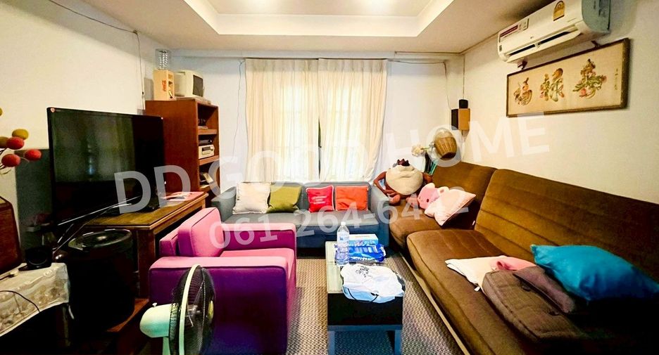 For sale 3 ベッドルーム house in Bang Bo, Samut Prakan