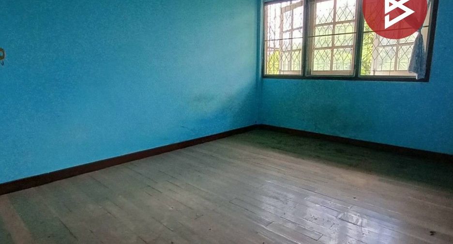 Продажа 2 спальни таунхаус в Mueang Nakhon Sawan, Накхонсаван