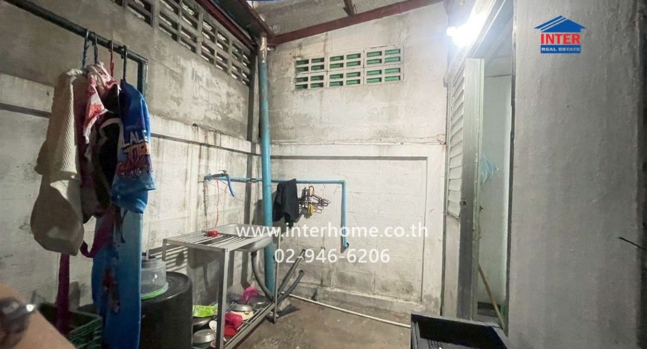 For sale 4 bedrooms townhouse in Thanyaburi, Pathum Thani