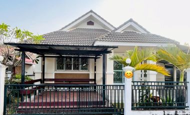 Haus zur Miete mit 3 Zimmer in San Kamphaeng, Chiang Mai