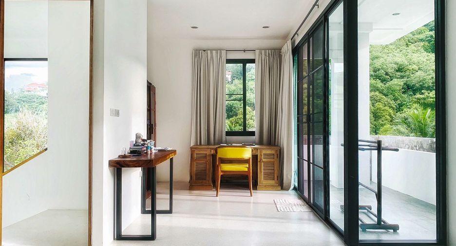 For sale 4 bedrooms house in Mueang Phuket, Phuket