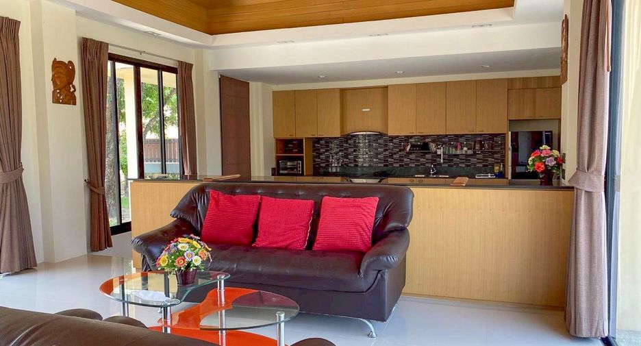 For sale 4 bedrooms house in Mueang Phuket, Phuket