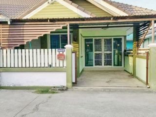 For sale 2 bedrooms townhouse in Sattahip, Pattaya