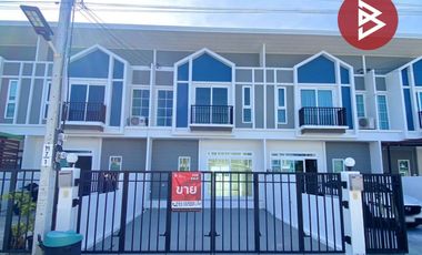 For sale 4 bedrooms townhouse in Mueang Samut Prakan, Samut Prakan