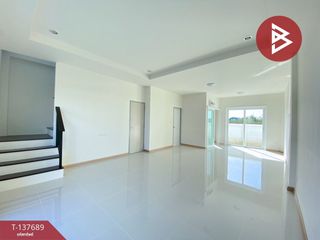 Reihenhaus zum Kauf mit 4 Zimmer in Mueang Samut Prakan, Samut Prakan